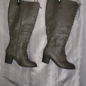 Torrid boots size 10W